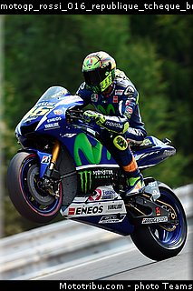 motogp_rossi_016_republique_tcheque_brno_2015.jpg
