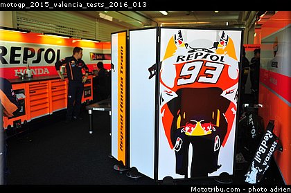 motogp_2015_valencia_tests_2016_013.jpg