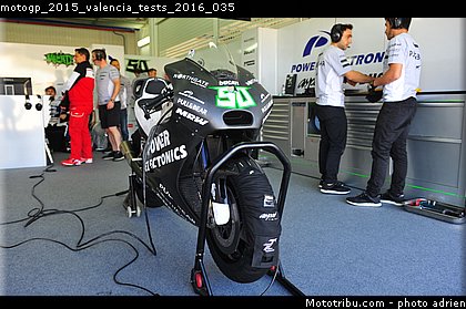 motogp_2015_valencia_tests_2016_035.jpg