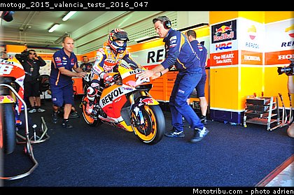 motogp_2015_valencia_tests_2016_047.jpg