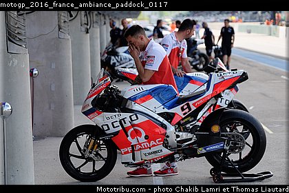 motogp_2016_france_ambiance_paddock_0117.jpg