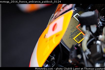 motogp_2016_france_ambiance_paddock_0124.jpg
