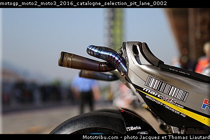 motogp_moto2_moto3_2016_catalogne_selection_pit_lane_0002.jpg