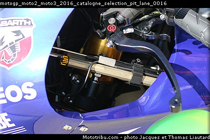 motogp_moto2_moto3_2016_catalogne_selection_pit_lane_0016.jpg