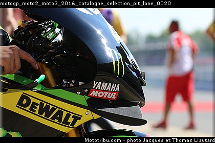 motogp_moto2_moto3_2016_catalogne_selection_pit_lane_0020.jpg