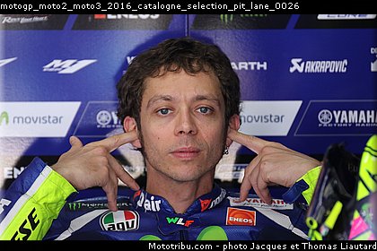 motogp_moto2_moto3_2016_catalogne_selection_pit_lane_0026.jpg