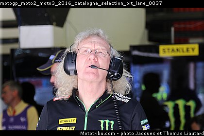 motogp_moto2_moto3_2016_catalogne_selection_pit_lane_0037.jpg