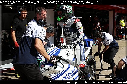 motogp_moto2_moto3_2016_catalogne_selection_pit_lane_0041.jpg
