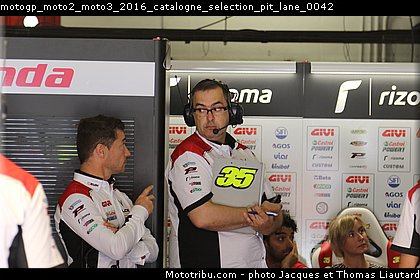motogp_moto2_moto3_2016_catalogne_selection_pit_lane_0042.jpg
