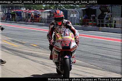 motogp_moto2_moto3_2016_catalogne_selection_pit_lane_0053.jpg