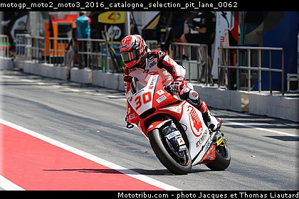 motogp_moto2_moto3_2016_catalogne_selection_pit_lane_0062.jpg
