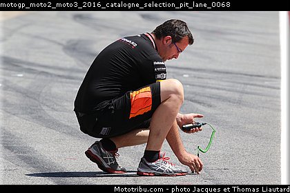motogp_moto2_moto3_2016_catalogne_selection_pit_lane_0068.jpg