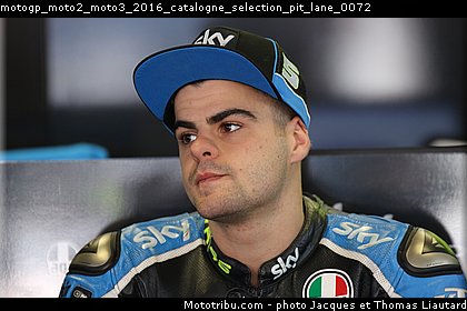 motogp_moto2_moto3_2016_catalogne_selection_pit_lane_0072.jpg