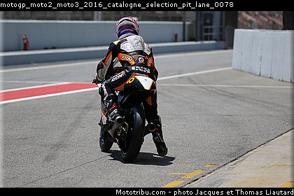 motogp_moto2_moto3_2016_catalogne_selection_pit_lane_0078.jpg