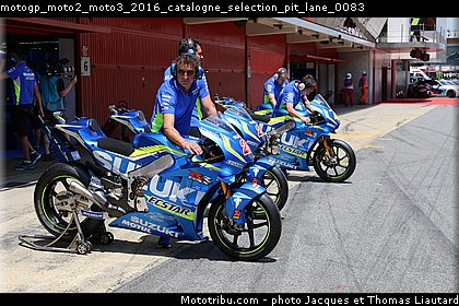 motogp_moto2_moto3_2016_catalogne_selection_pit_lane_0083.jpg