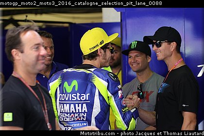 motogp_moto2_moto3_2016_catalogne_selection_pit_lane_0088.jpg