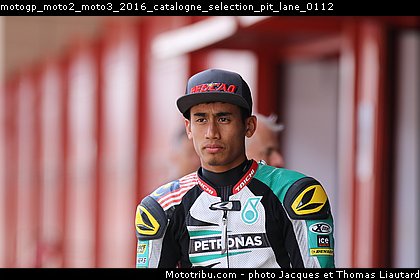 motogp_moto2_moto3_2016_catalogne_selection_pit_lane_0112.jpg