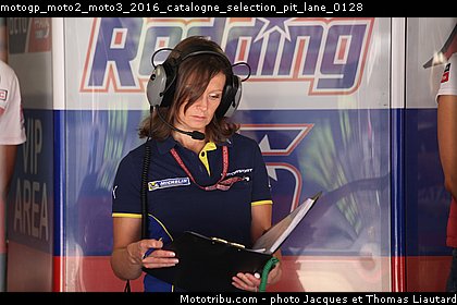 motogp_moto2_moto3_2016_catalogne_selection_pit_lane_0128.jpg