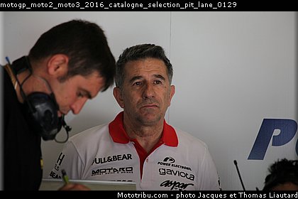 motogp_moto2_moto3_2016_catalogne_selection_pit_lane_0129.jpg