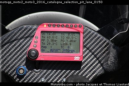 motogp_moto2_moto3_2016_catalogne_selection_pit_lane_0150.jpg
