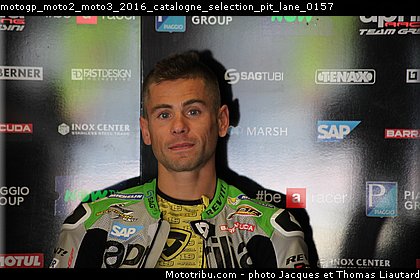 motogp_moto2_moto3_2016_catalogne_selection_pit_lane_0157.jpg