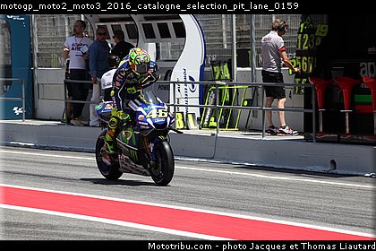 motogp_moto2_moto3_2016_catalogne_selection_pit_lane_0159.jpg