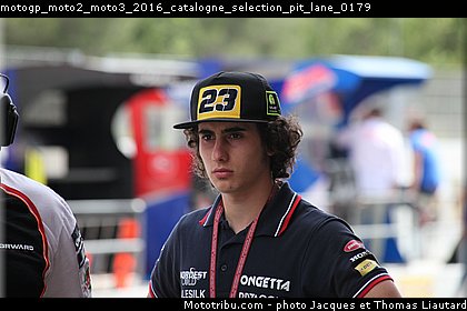 motogp_moto2_moto3_2016_catalogne_selection_pit_lane_0179.jpg