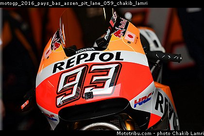 motogp_2016_pays_bas_assen_pit_lane_059_chakib_lamri.jpg