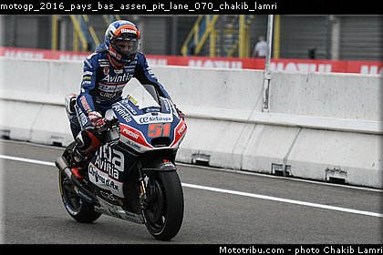 motogp_2016_pays_bas_assen_pit_lane_070_chakib_lamri.jpg