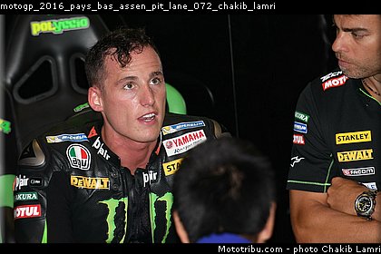 motogp_2016_pays_bas_assen_pit_lane_072_chakib_lamri.jpg