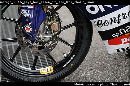 motogp_2016_pays_bas_assen_pit_lane_077_chakib_lamri.jpg