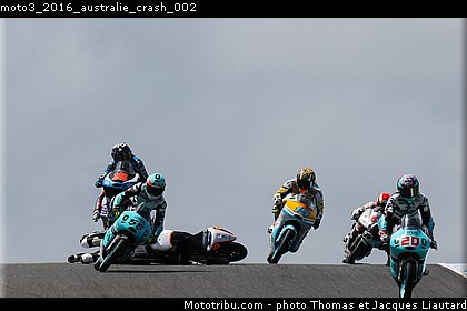 moto3_2016_australie_crash_002.jpg