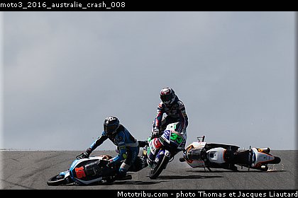 moto3_2016_australie_crash_008.jpg