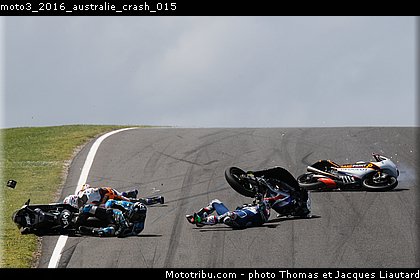 moto3_2016_australie_crash_015.jpg