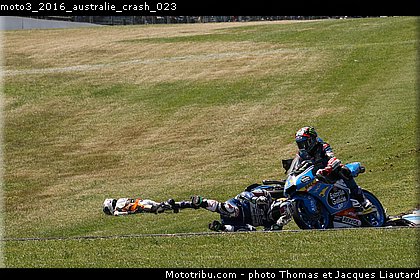 moto3_2016_australie_crash_023.jpg