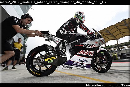 moto2_2016_malaisie_johann_zarco_champion_du_monde_111_07.jpg