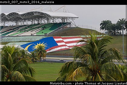 moto3_007_moto3_2016_malaisie.jpg