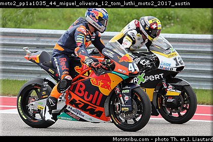moto2_pp1a1035_44_miguel_oliveira_12_tom_luthi_moto2_2017_austin.jpg