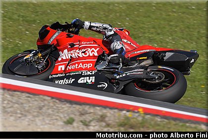 0075 motogp 2019 italie mugello fini.JPG