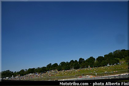 0146 motogp 2019 italie mugello fini.jpg