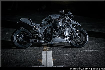 hot_dock_custom_013_bmw_2015_k_1600_gtl_concept.jpg