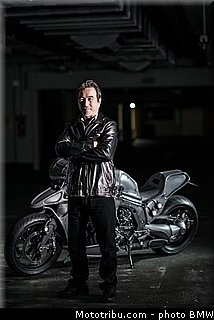 hot_dock_custom_017_bmw_2015_k_1600_gtl_concept.jpg