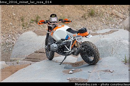 bmw_2016_rninet_lac_rose_014.jpg