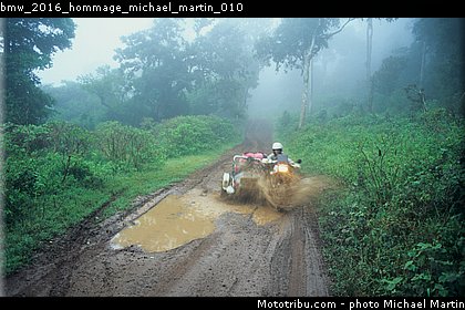 bmw_2016_hommage_michael_martin_010.jpg