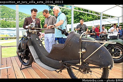 exposition_et_jury_villa_este_2016_0013.jpg