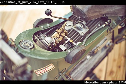 exposition_et_jury_villa_este_2016_0034.jpg