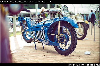 exposition_et_jury_villa_este_2016_0039.jpg