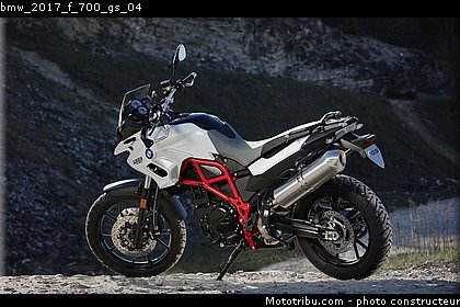 bmw_2017_f_700_gs_04.jpg