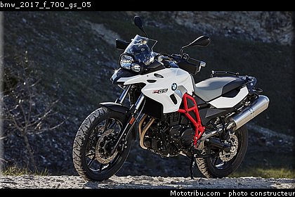bmw_2017_f_700_gs_05.jpg