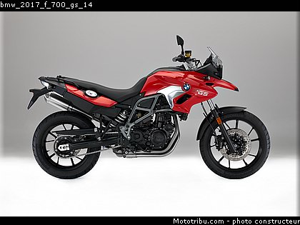 bmw_2017_f_700_gs_14.jpg